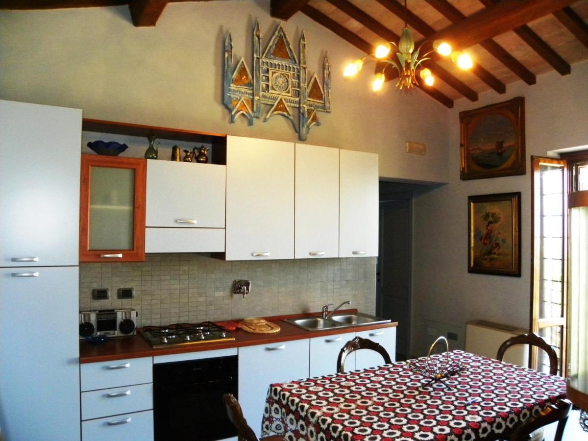 Appartamenti Verde Collina Umbra بيفانيا الغرفة الصورة